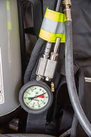 [30707002] CHINA CYLINDER PRESSURE TESTER FOR SCBA RHZK6/30 CYLINDER, G5/8